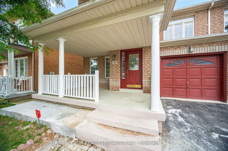 61 Seaside Circ  Brampton, L6R 2G8 | Image 4