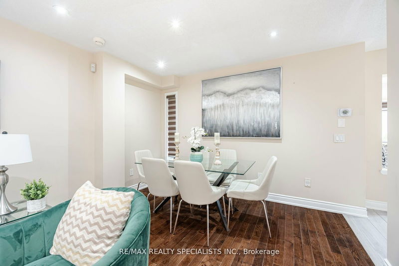 61 Seaside Circ  Brampton, L6R 2G8 | Image 9