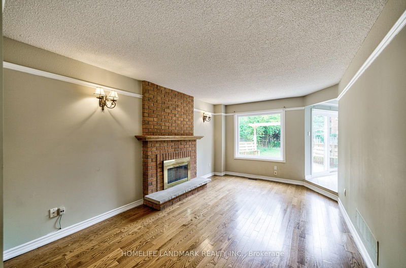 2115 Eighth Line  Oakville, L6H 3Z6 | Image 15