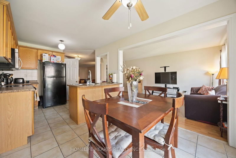 29 Polar Bear Pl  Brampton, L6R 3L8 | Image 3