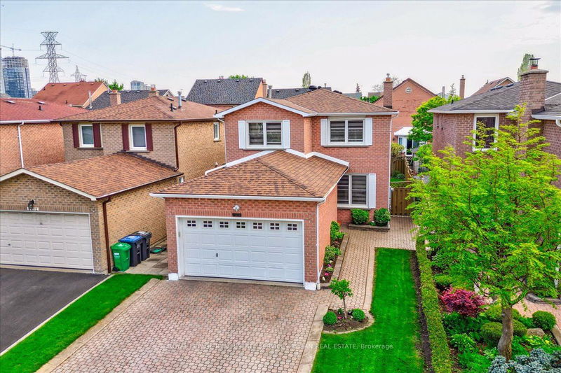 4476 Jenkins Cres  Mississauga, L5R 1T8 | Image 2