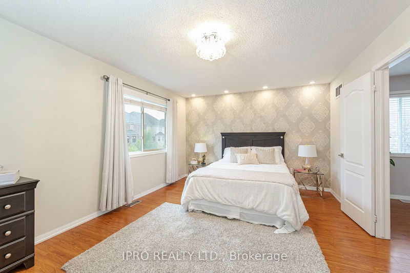 14 Valleywest Rd  Brampton, L6P 2J9 | Image 21