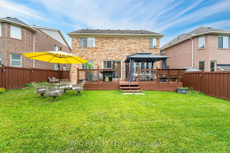 14 Valleywest Rd  Brampton, L6P 2J9 | Image 36