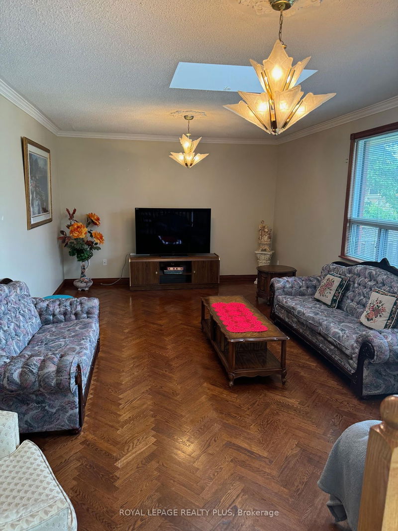 253 Mcgill St N Mississauga, L5A 1V3 | Image 10