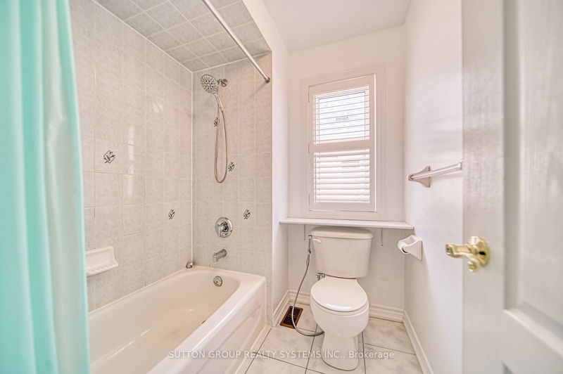 1309 Kestell Blvd  Oakville, L6H 0B9 | Image 33