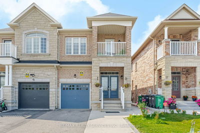 45 Buchanan Cres  Brampton, L6X 5M3 | Image 1