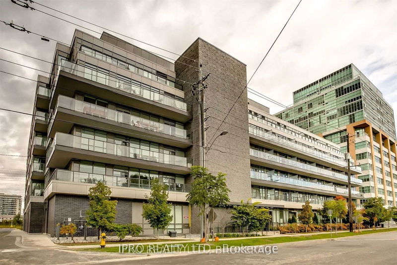 home for lease on 606-8 Fieldway Road