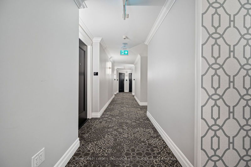 Room2