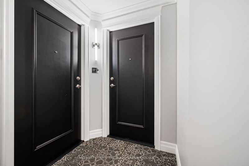 Room1