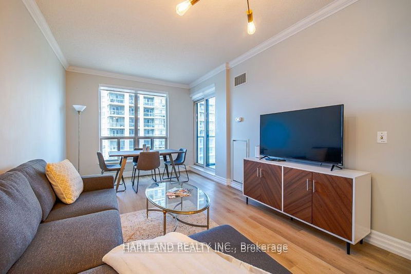  809 - 2083 Lake Shore Blvd W Toronto, M8V 4G2 | Image 11