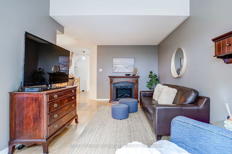 1200 Upper Village Dr  Mississauga, L5E 3H6 | Image 13