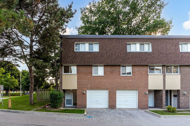 801 - 20 Tandridge Crescent