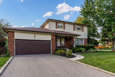 1 Ladore Dr  Brampton, L6Y 1V4 | Image 1