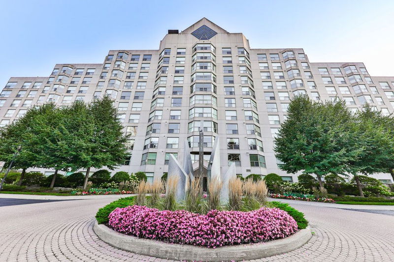 home for sale on 1001-1700 The Collegeway