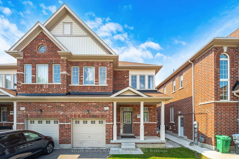 7 Monceau Rd  Brampton, L7A 4E6 | Image 1