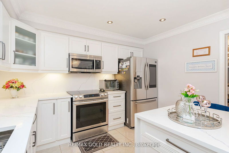 65 Nasmith St  Brampton, L6S 4Z6 | Image 11