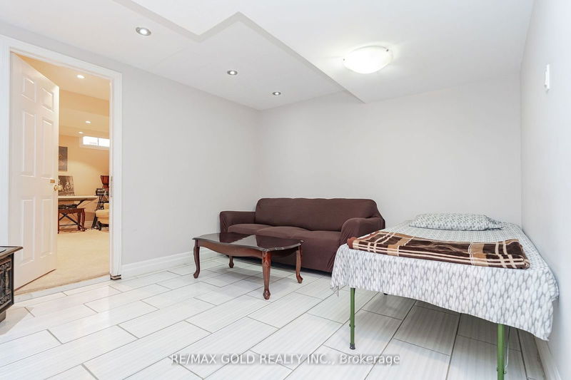 65 Nasmith St  Brampton, L6S 4Z6 | Image 30