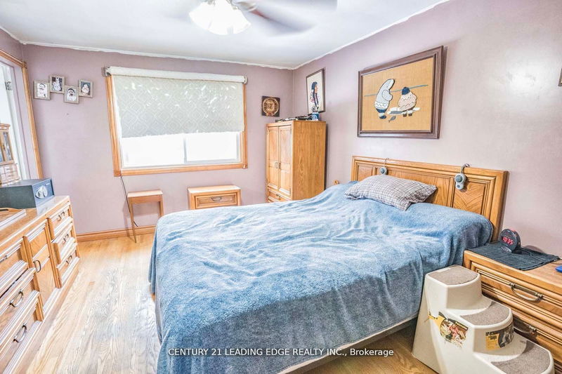 2009 Faversham Ave  Burlington, L7P 1W5 | Image 18