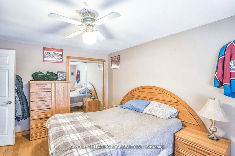 2009 Faversham Ave  Burlington, L7P 1W5 | Image 23