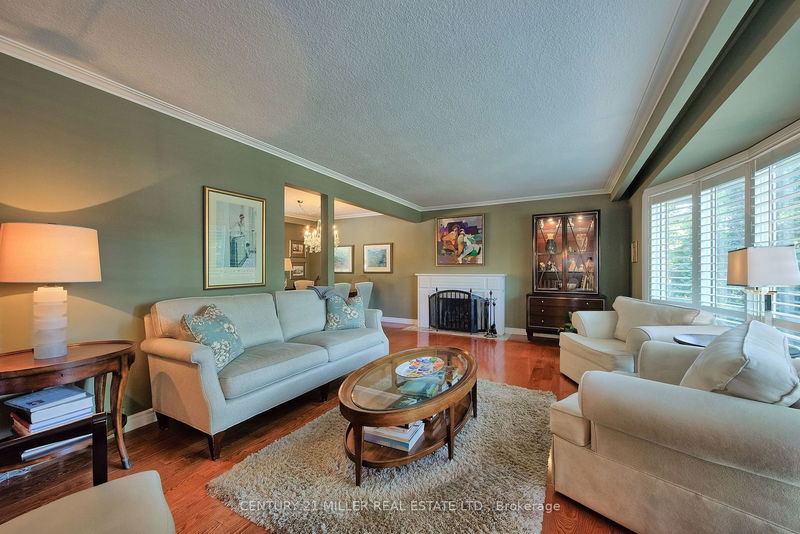 153 Wolfdale Ave  Oakville, L6L 4R9 | Image 13