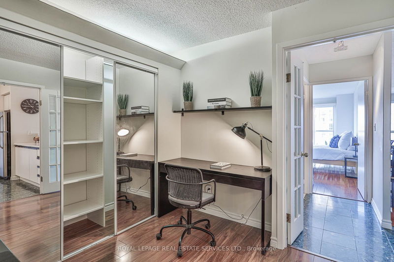  814 - 2267 Lake Shore Blvd W Toronto, M8V 3X2 | Image 19