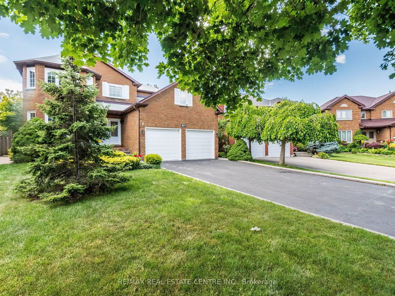 521 Nanak Rd  Mississauga, L5B 3X2 | Image 2