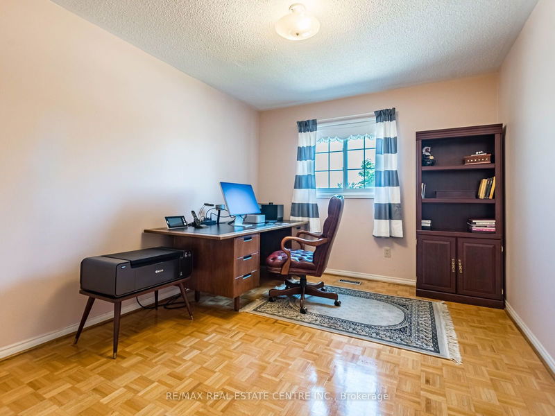 521 Nanak Rd  Mississauga, L5B 3X2 | Image 27