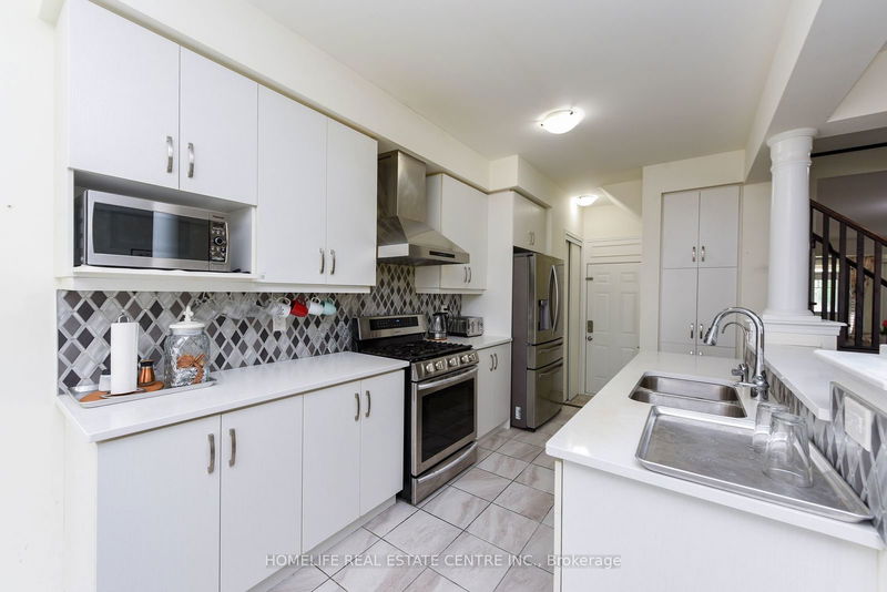 3 Averill Rd  Brampton, L7A 0B7 | Image 12