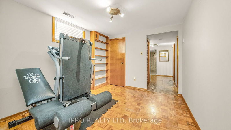 30 Windermere Crt  Brampton, L6X 2L6 | Image 29