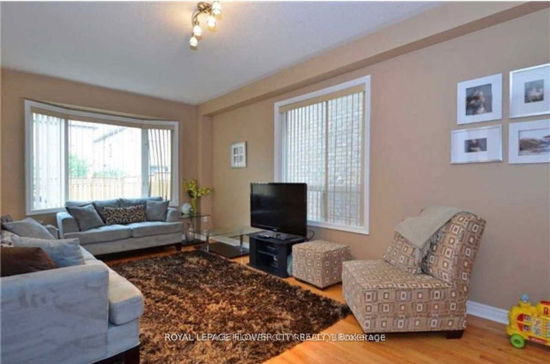 37 Blue Diamond Dr  Brampton, L6S 6J2 | Image 5