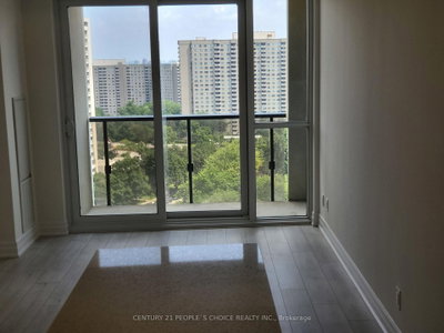 Unit 1102 — 30 Elm Drive W — more photos