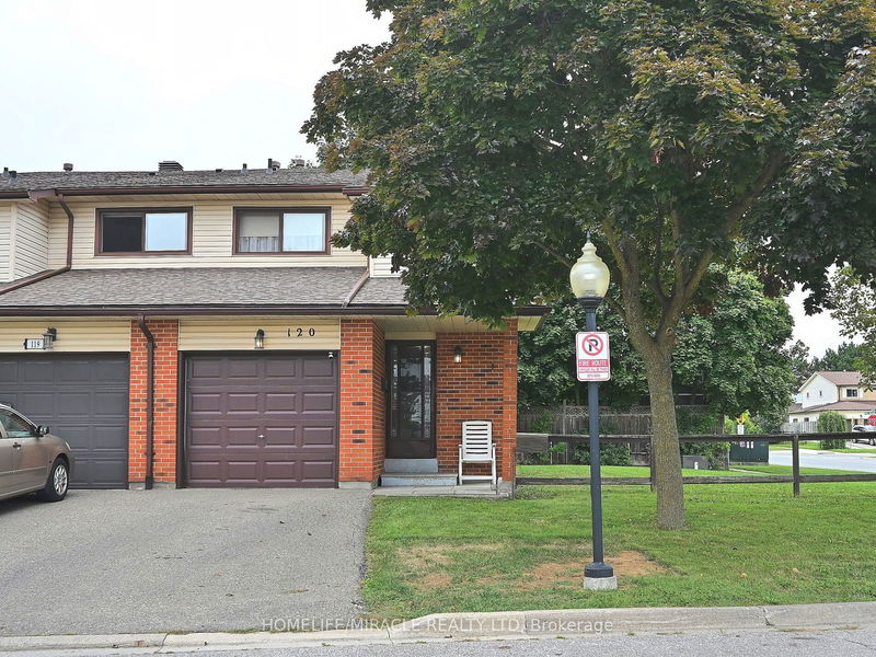  119 - 120 Collins Cres W Brampton, L6V 3N1 | Image 1