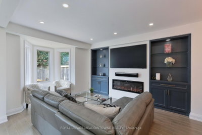 5226 Bushelgrove Circle — photo 5