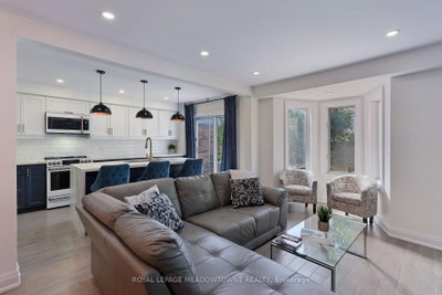 5226 Bushelgrove Circle — more photos