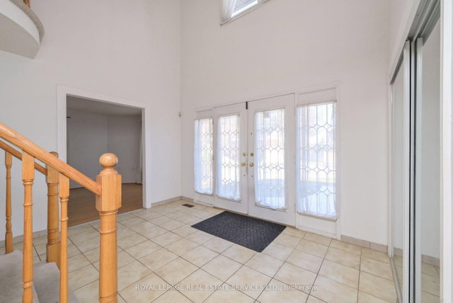 3294 Trelawny Circle