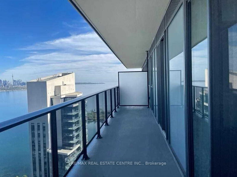 home for lease on 4203-70 Annie Craig Drive