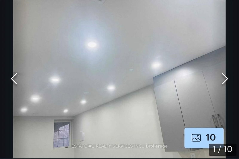 32 River Rock Crt, Brampton, L7A 2N9 | Image 2