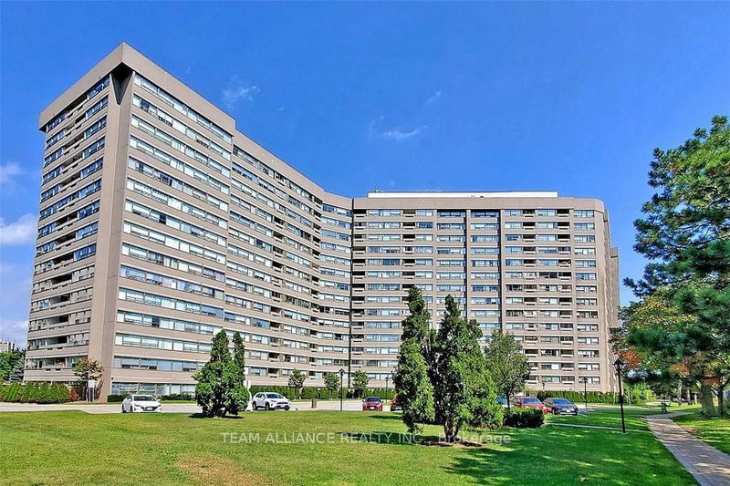 home for lease on 1519-475 The West Mall