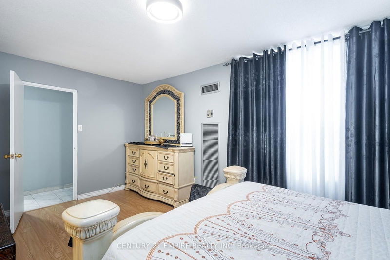  216 - 75 EMMETT Ave  Toronto, M6M 5A7 | Image 7