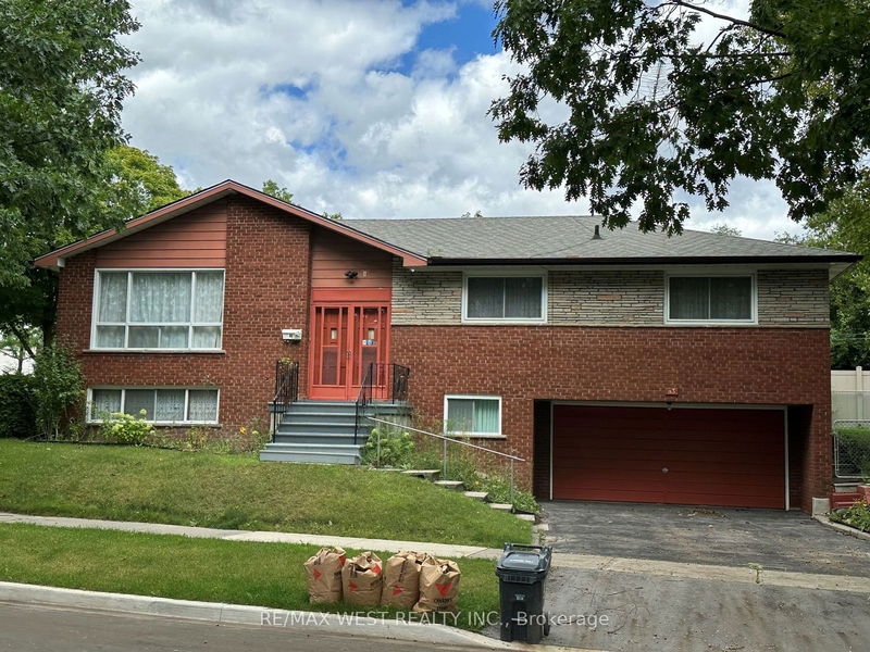 home for sale on 83 Bonnyview Drive