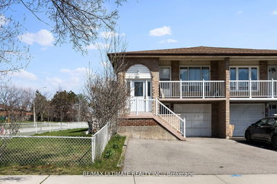 4179 Dursley Cres  Mississauga, L4Z 1J6 | Image 1