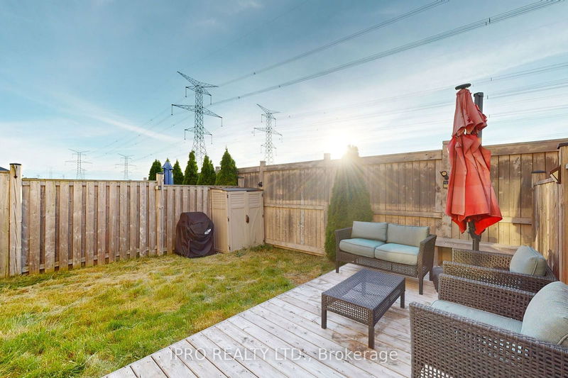 7447 Saint Barbara Blvd  Mississauga, L5W 0G3 | Image 38