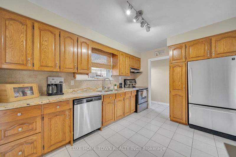 17 Gondola Cres  Brampton, L6S 1W5 | Image 17