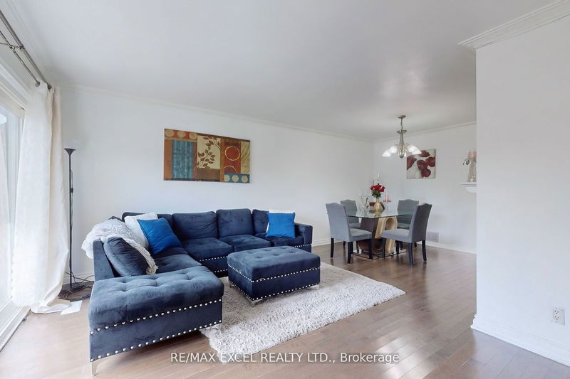 36 Newlin Cres  Toronto, M3L 1X6 | Image 14