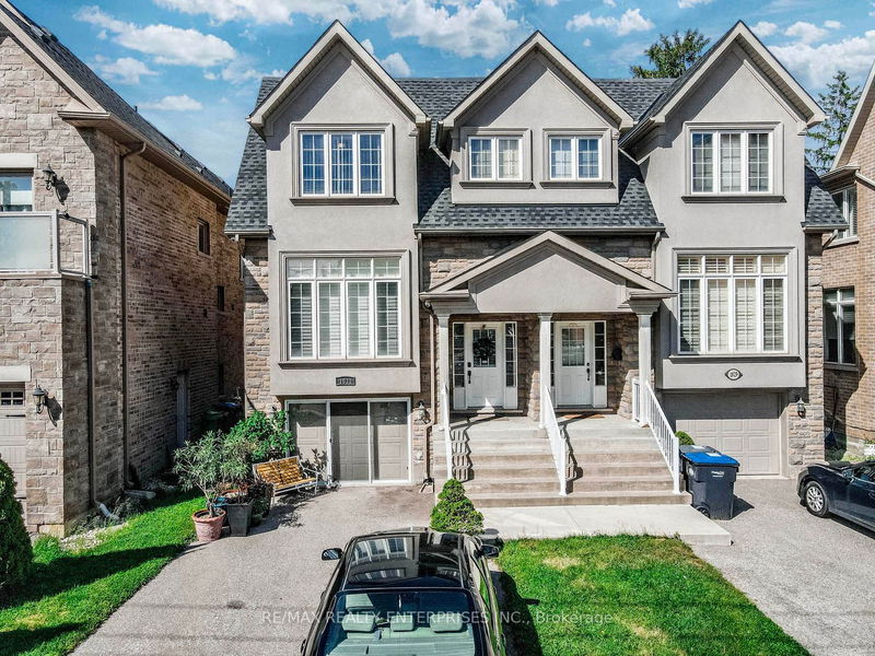 1031 Shaw Dr  Mississauga, L5G 3Z3 | Image 1