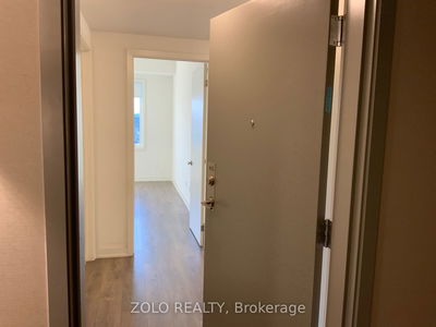 2 beds, 2 baths, 800-899 sqft