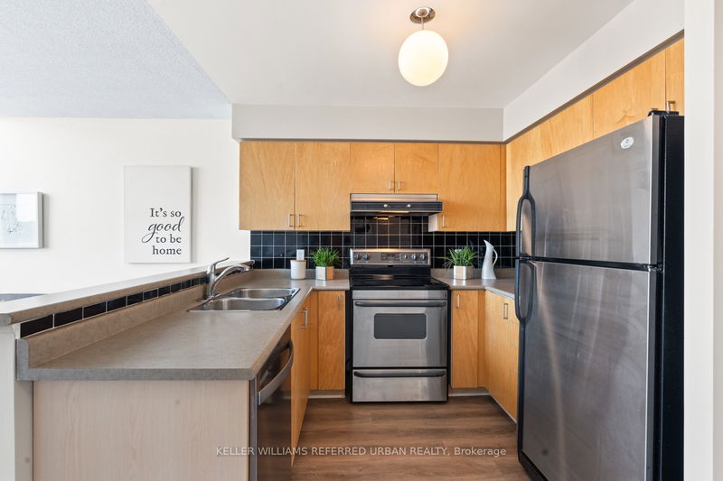  534 - 200 Manitoba St  Toronto, M8Y 3Y9 | Image 3