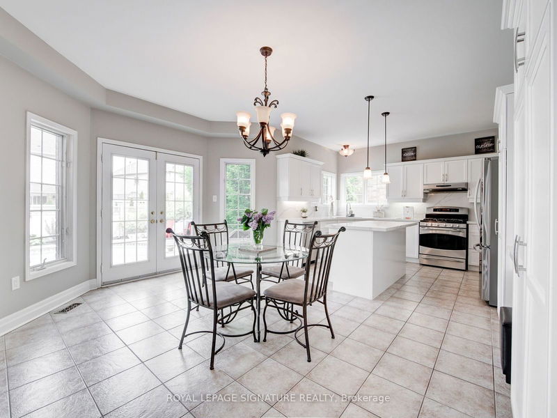 2547 Armour Cres  Burlington, L7M 4T4 | Image 13