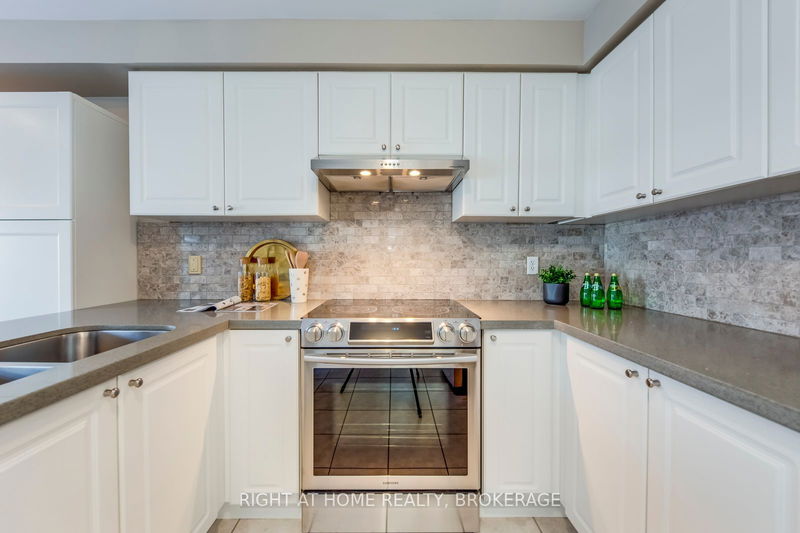 136 Tarragona Blvd  Toronto, M6N 5C5 | Image 12