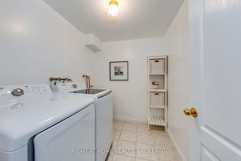 136 Tarragona Blvd  Toronto, M6N 5C5 | Image 30